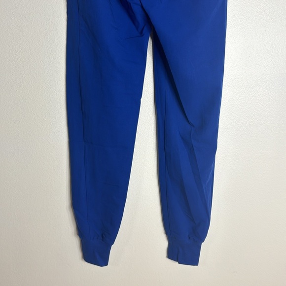 Figs ladies Boston slim tall jogger scrub pants in XXS tall - Picture 6 of 10